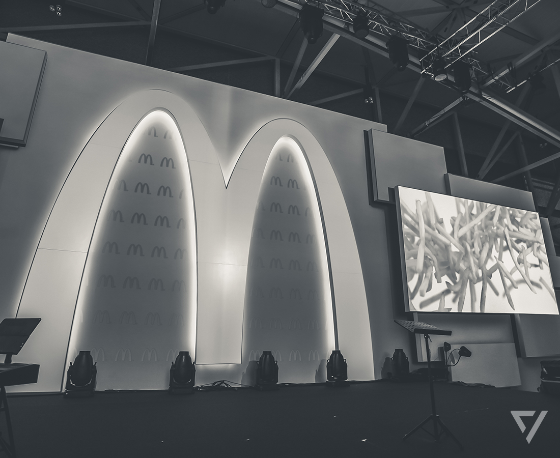 Mc Donalds Flagship store opening Frankfurt Stagedesign und Content Produktion